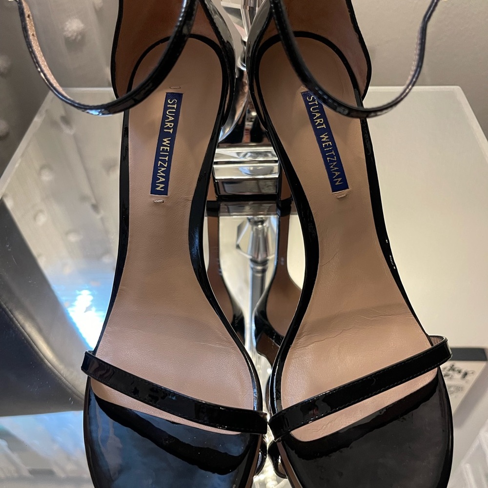 Stuart Weitzman Nudist Song Black Patent Leather Sandals Size 9 1/2